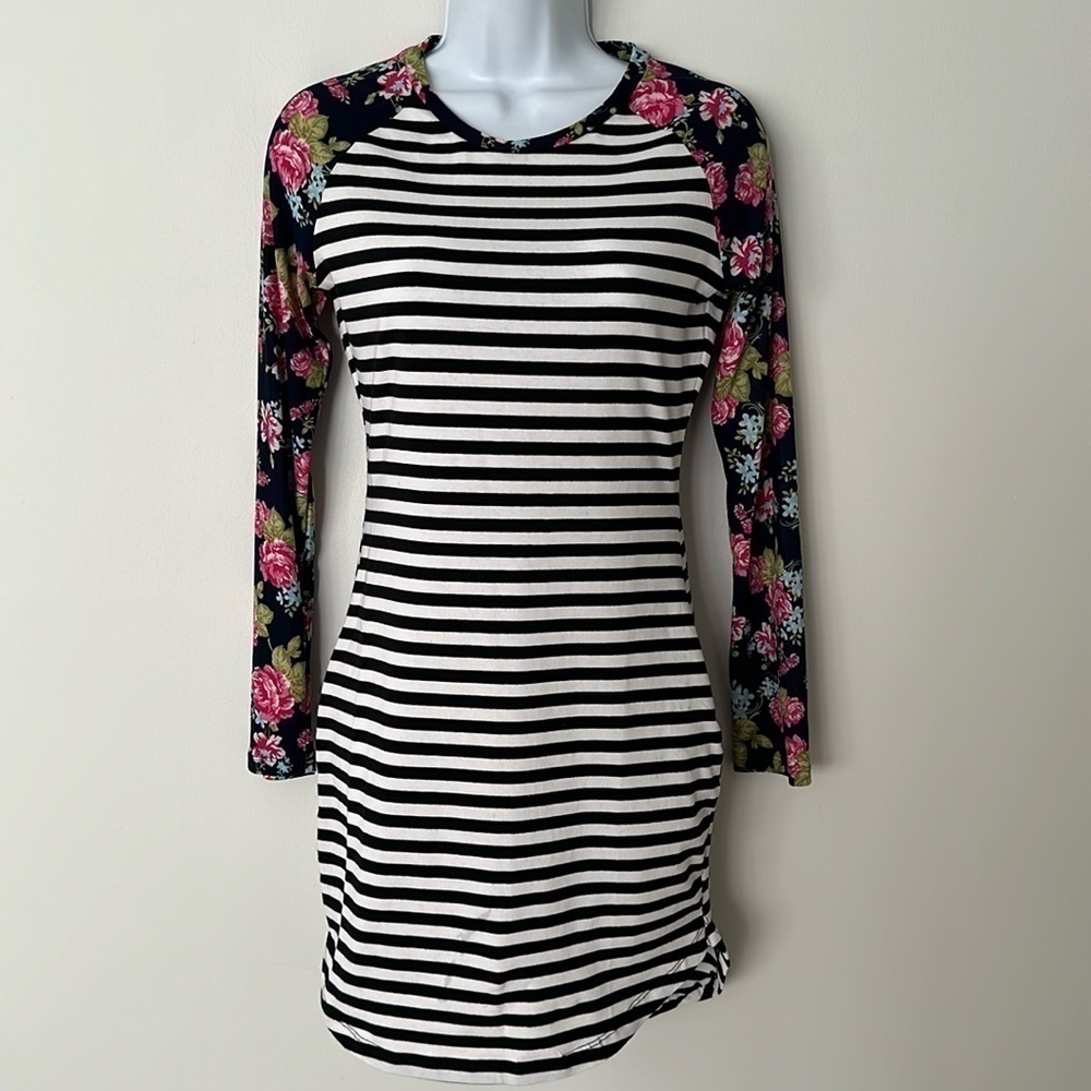 Floral long sleeve dress
